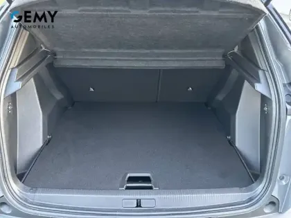 Photo 5 Peugeot 2008  Electrique 50 kWh 136 ch