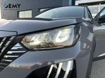 Photo 34 Peugeot 2008  Electrique 50 kWh 136 ch