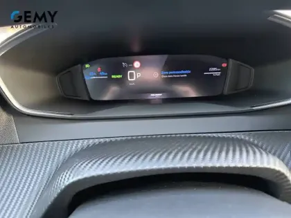 Photo 18 Peugeot 2008  Electrique 50 kWh 136 ch