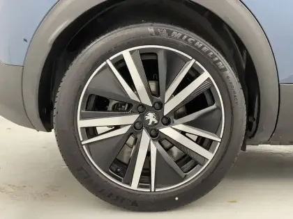 Photo 18 Peugeot 3008  Hybrid4 300 e-EAT8