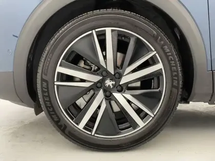 Photo 16 Peugeot 3008  Hybrid4 300 e-EAT8