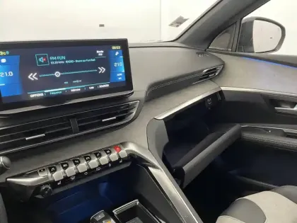 Photo 29 Peugeot 3008  Hybrid4 300 e-EAT8