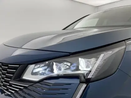 Photo 33 Peugeot 3008  Hybrid4 300 e-EAT8