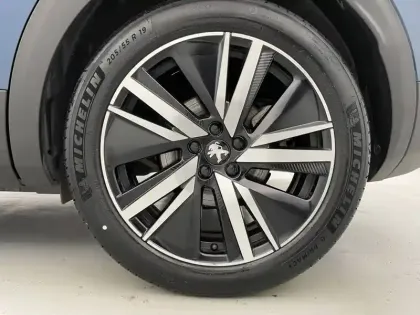 Photo 15 Peugeot 3008  Hybrid4 300 e-EAT8