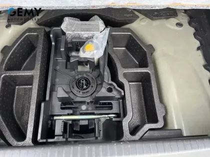 Photo 15 Peugeot 208  BlueHDi 100 S&S BVM6