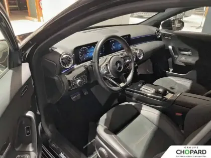 Photo 1 Mercedes Classe A  250 e 8G-DCT