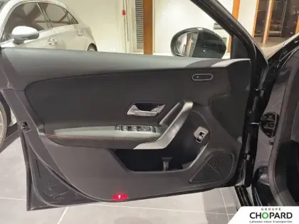 Photo 18 Mercedes Classe A  250 e 8G-DCT