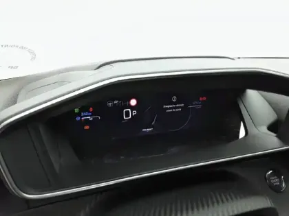 Photo 33 Peugeot 208  Hybrid 100 e-DCS6