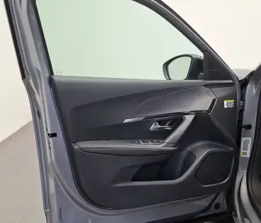 Photo 86 Peugeot 2008  100 S&S BVM6
