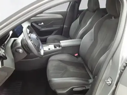 Photo 10 Peugeot 308  SW PureTech 130ch S&S EAT8