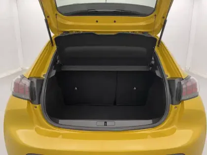 Photo 13 Peugeot 208  Electrique 50 kWh 136ch