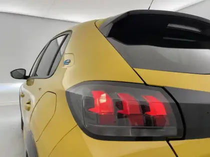 Photo 28 Peugeot 208  Electrique 50 kWh 136ch