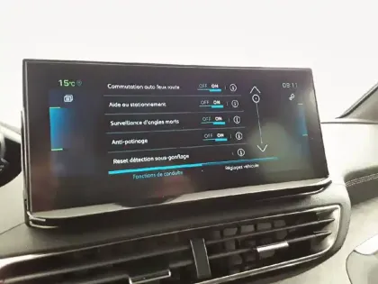 Photo 19 Peugeot 3008  Hybrid 225 e-EAT8