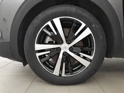 Photo 12 Peugeot 3008  Hybrid 225 e-EAT8