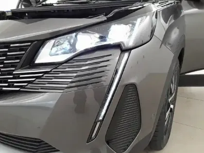 Photo 15 Peugeot 3008  Hybrid 225 e-EAT8