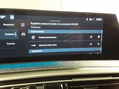 Photo 19 Peugeot 3008  Hybrid 136 e-DCS6