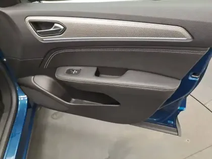 Photo 24 Renault Arkana  E-Tech 145 - 21B