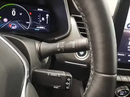 Photo 29 Renault Arkana  E-Tech 145 - 21B