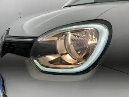 Photo 28 Renault Twingo  III Achat Intégral - 21