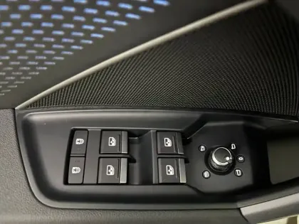 Photo 77 Audi A3  Sportback 35 TFSI Mild Hybrid 150 S tronic 7