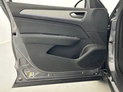 Photo 10 Renault Arkana  E-Tech 145 - 21B