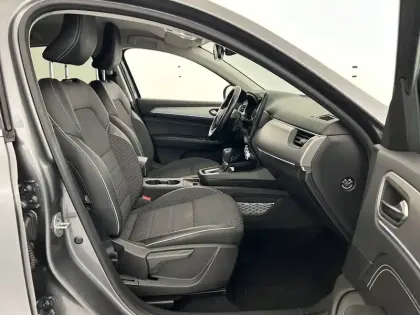 Photo 13 Renault Arkana  E-Tech 145 - 21B