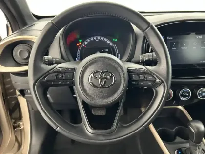 Photo 14 Toyota Aygo  X 1.0 VVT-i 72 S-CVT