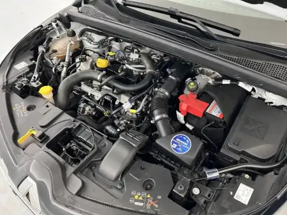 Photo 21 Renault Captur  TCe 90