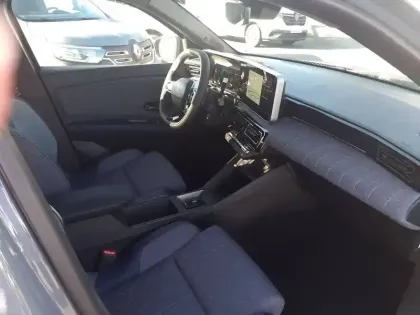 Photo 13 Renault 4 Renault  E-Tech Electrique 150 ch autonomie confort