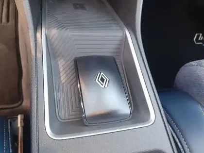 Photo 50 Renault 4 Renault  E-Tech Electrique 150 ch autonomie confort