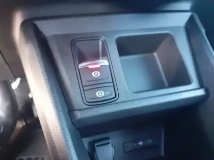 Photo 20 Renault 4 Renault  E-Tech Electrique 150 ch autonomie confort