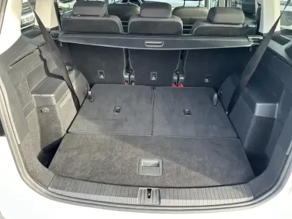 Photo 16 Volkswagen Touran  2.0 TDI 150 DSG7 7pl