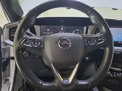 Photo 8 Opel Mokka  Electrique 136 ch & Batterie 50 kWh