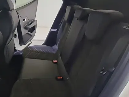 Photo 11 Opel Mokka  Electrique 136 ch & Batterie 50 kWh