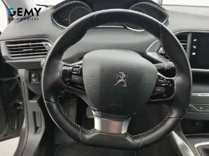 Photo 12 Peugeot 308  PureTech 110ch S&S BVM6