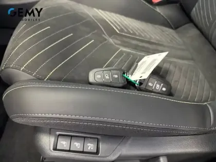 Photo 46 Peugeot 208  Electrique 54 kWh 156ch