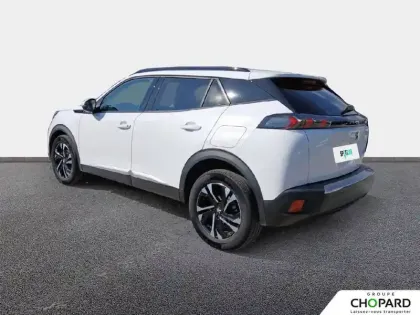 Photo 48 Peugeot 2008  PureTech 100 S&S BVM6