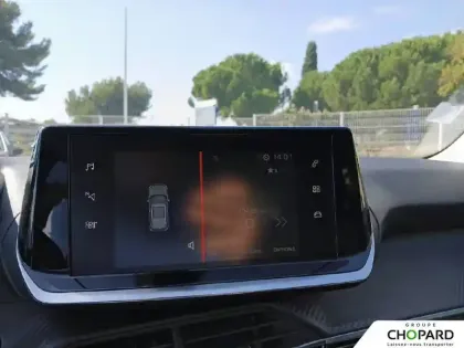 Photo 41 Peugeot 2008  PureTech 100 S&S BVM6