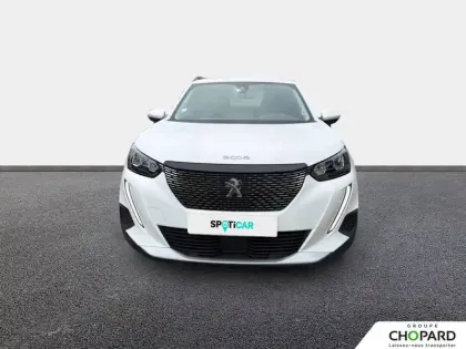 Photo 82 Peugeot 2008  PureTech 100 S&S BVM6