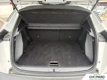 Photo 86 Peugeot 2008  PureTech 100 S&S BVM6
