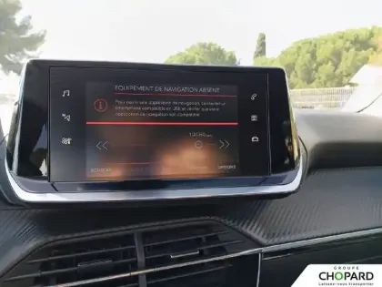 Photo 51 Peugeot 2008  PureTech 100 S&S BVM6