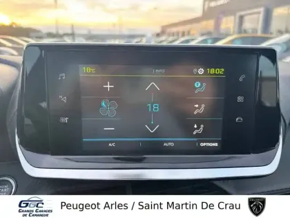 Photo 13 Peugeot 208  Electrique 50 kWh 136ch