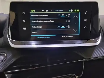 Photo 40 Peugeot 208  Electrique 50 kWh 136ch