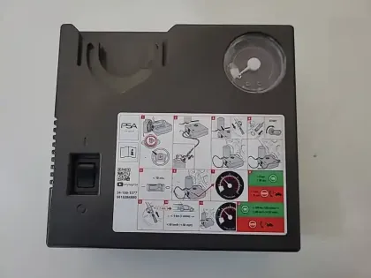 Photo 17 Peugeot 208  PureTech 100 S&S EAT8