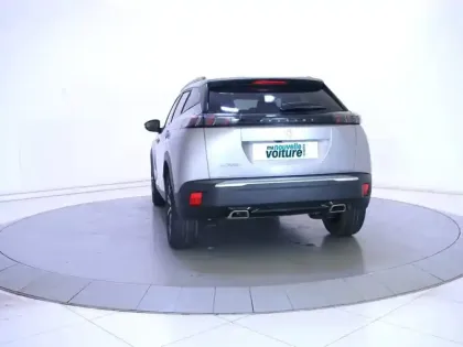 Photo 6 Peugeot 2008  PureTech 130 S&S EAT8