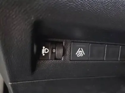 Photo 29 Peugeot 2008  PureTech 130 S&S EAT8