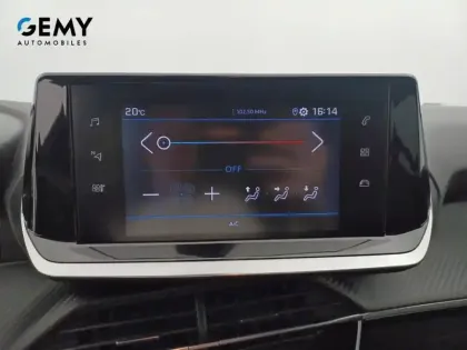 Photo 14 Peugeot 208  PureTech 75 S&S BVM5