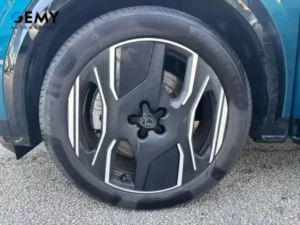 Photo 69 Peugeot 3008  Electrique 325 ch 4x4 73 kWh