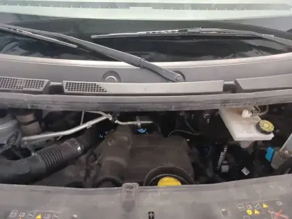 Photo 27 Renault Master  FGN TRAC F3300 L2H2 BLUE DCI 135