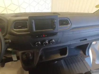 Photo 7 Renault Master  FGN TRAC F3300 L2H2 BLUE DCI 135